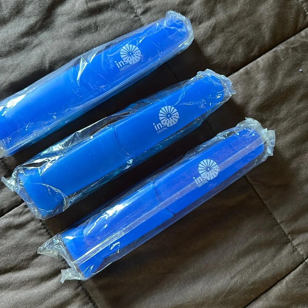 Assorted (No brand) blue plastic